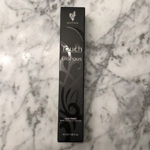 Younique Face Primer